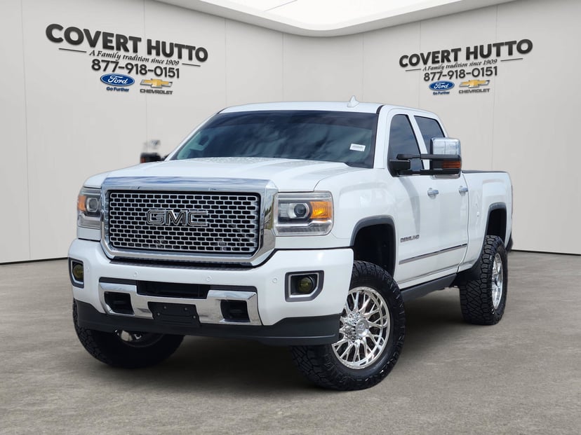 2015 GMC Sierra 2500 HD - Image 1