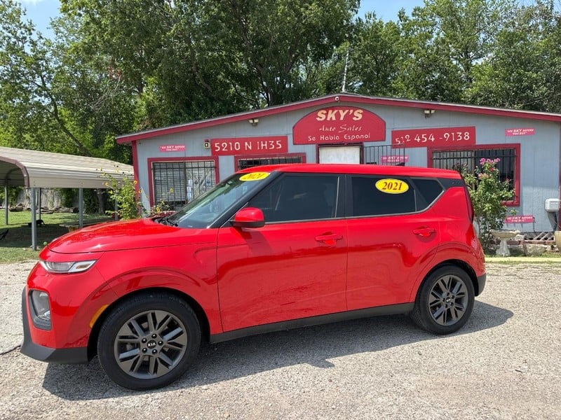 2021 Kia Soul - Image 2