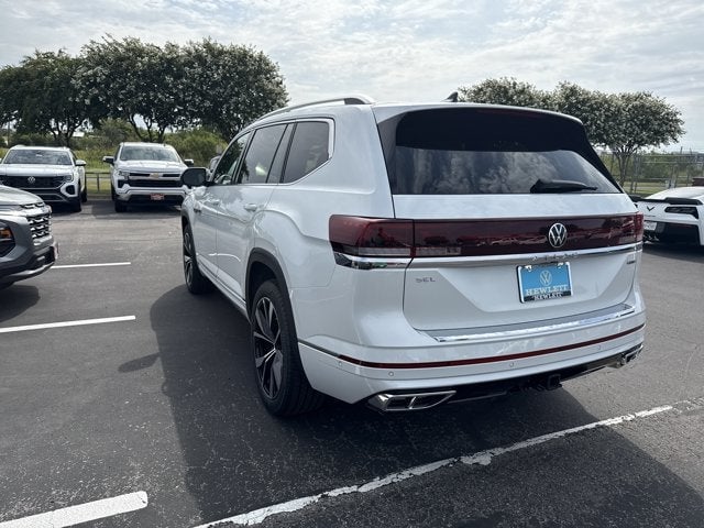 2026 Volkswagen Atlas - Image 2