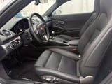 2025 Porsche 718 Cayman - Preview 13
