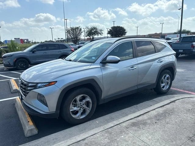 2022 Hyundai Tucson - Image 1
