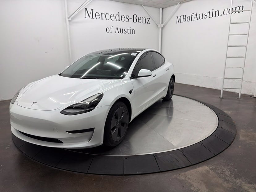 2023 Tesla Model 3 - Image 1