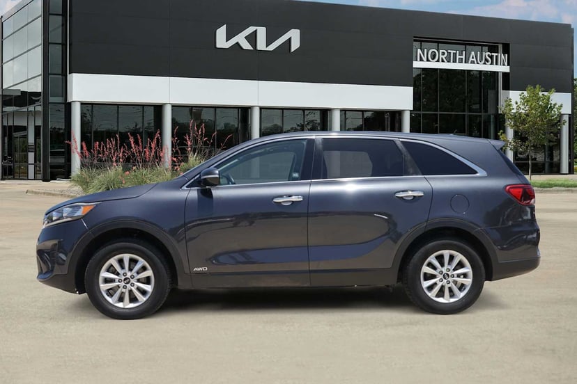 2019 Kia Sorento - Image 2
