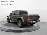2027 Jeep Gladiator - Preview 14