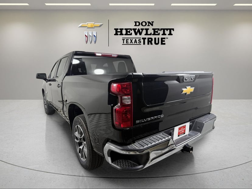 2024 Chevrolet Silverado - Image 3