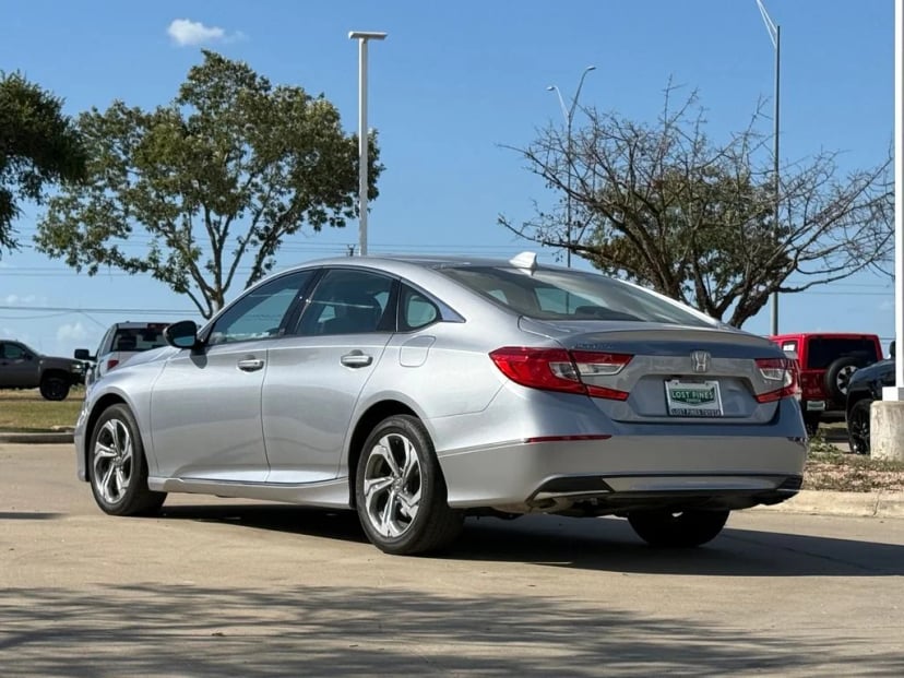 2019 Honda Accord - Image 2