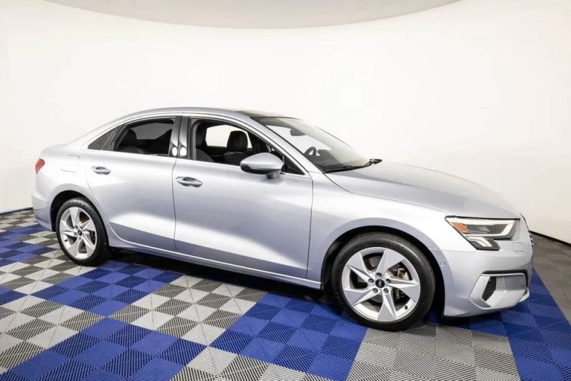 2023 Audi A3 - Image 2