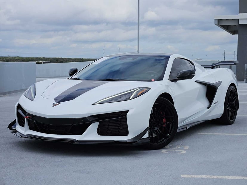 2024 Chevrolet Corvette - Image 1