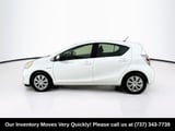 2013 Toyota Prius c - Preview 5