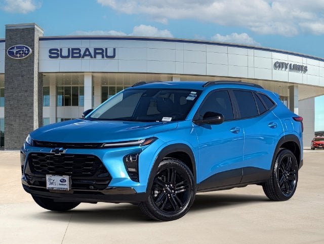 2025 Chevrolet Trax - Image 1