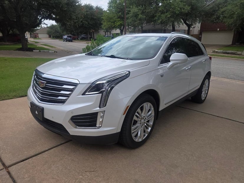 2017 Cadillac XT5 - Image 1
