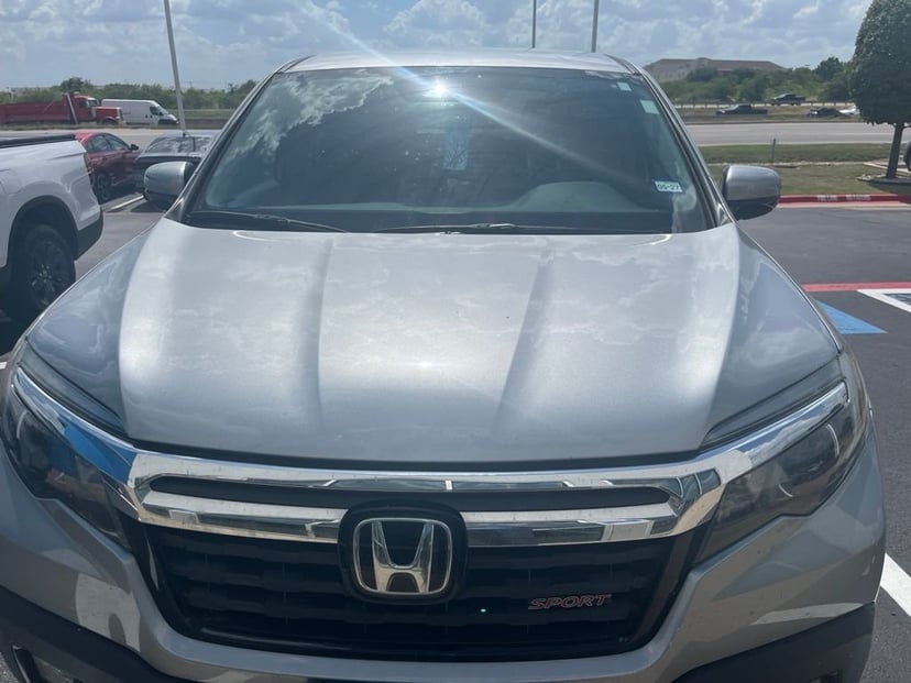 2020 Honda Ridgeline - Image 3