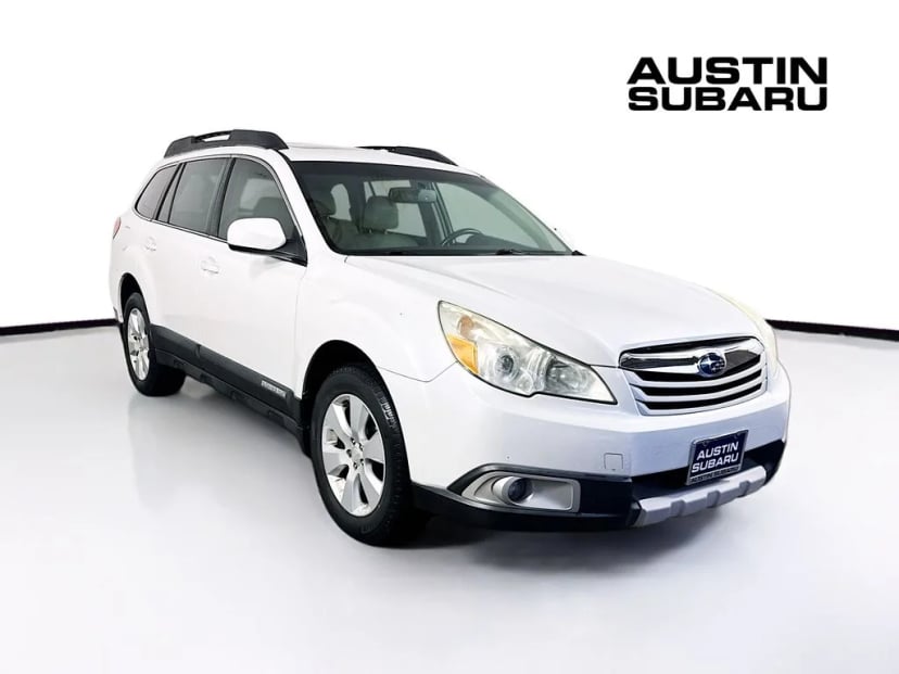 2010 Subaru Outback - Image 1
