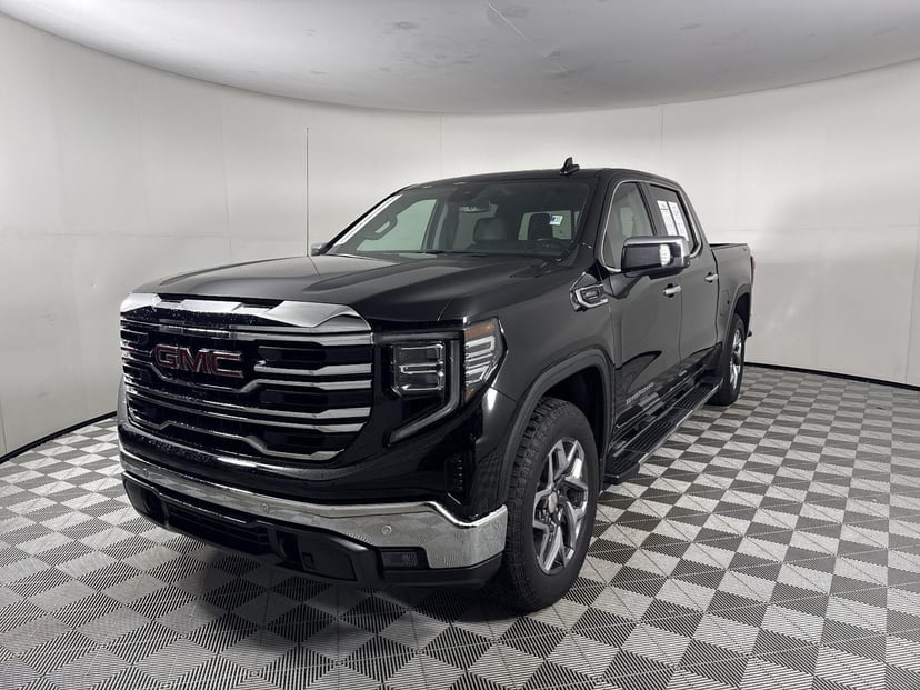 2024 GMC Sierra - Image 1