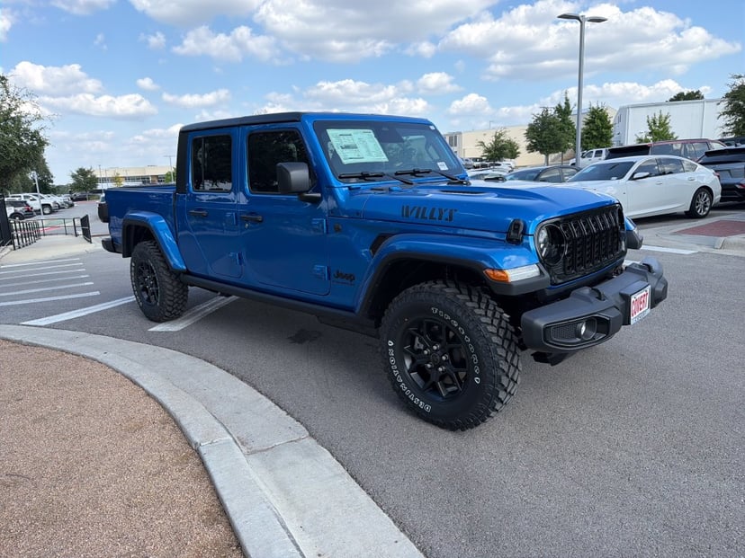 2026 Jeep Gladiator - Image 1