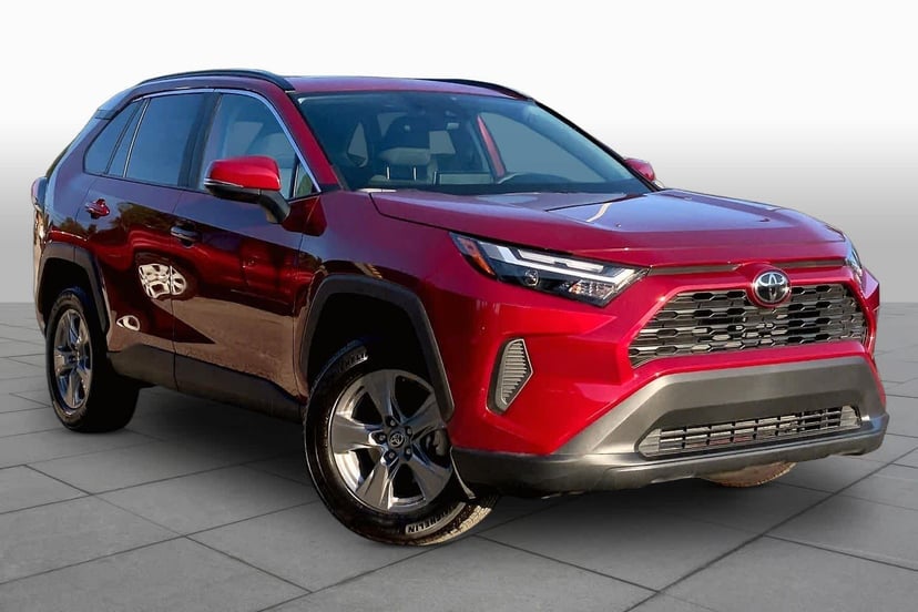 2025 Toyota RAV4 - Image 3