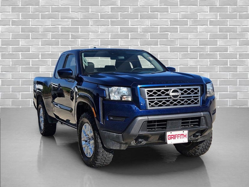 2023 Nissan Frontier - Image 1