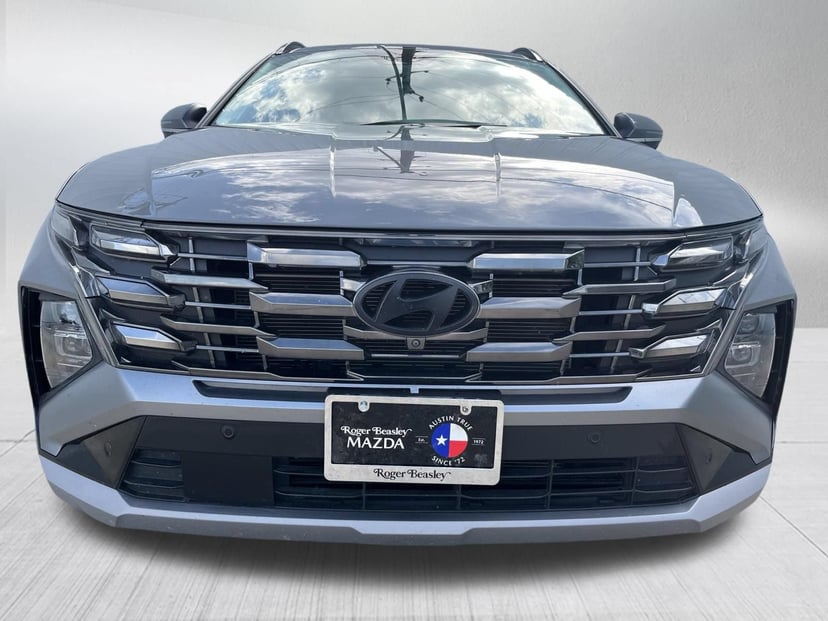 2025 Hyundai Tucson - Image 2