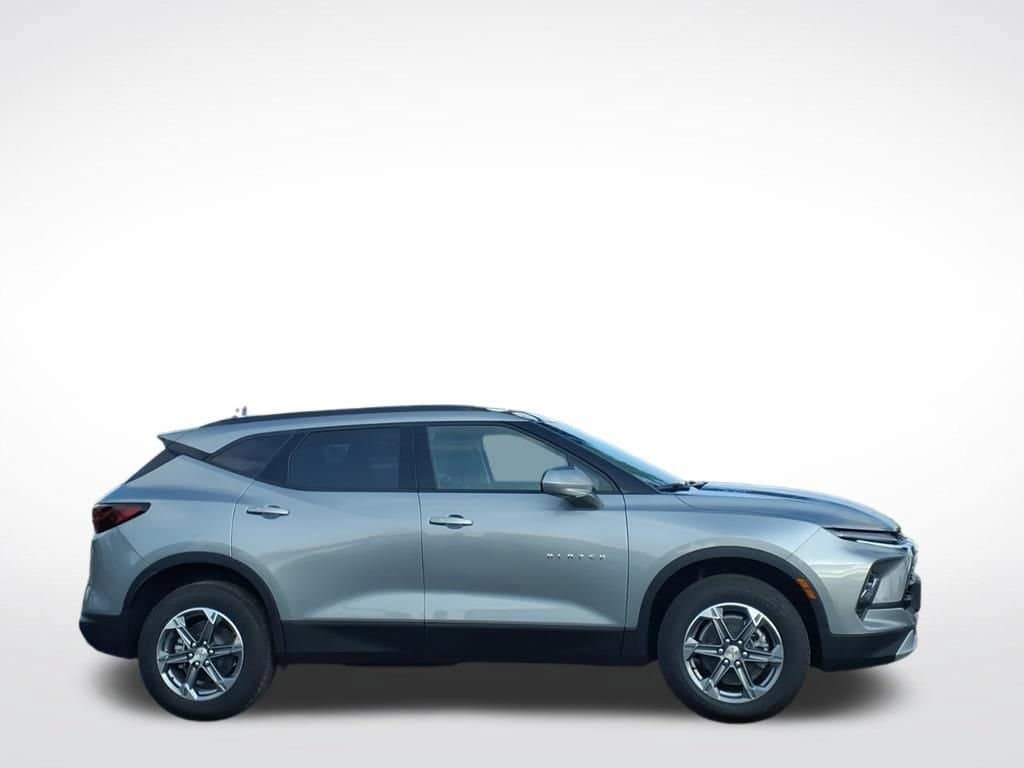 2026 Chevrolet Blazer - Image 1