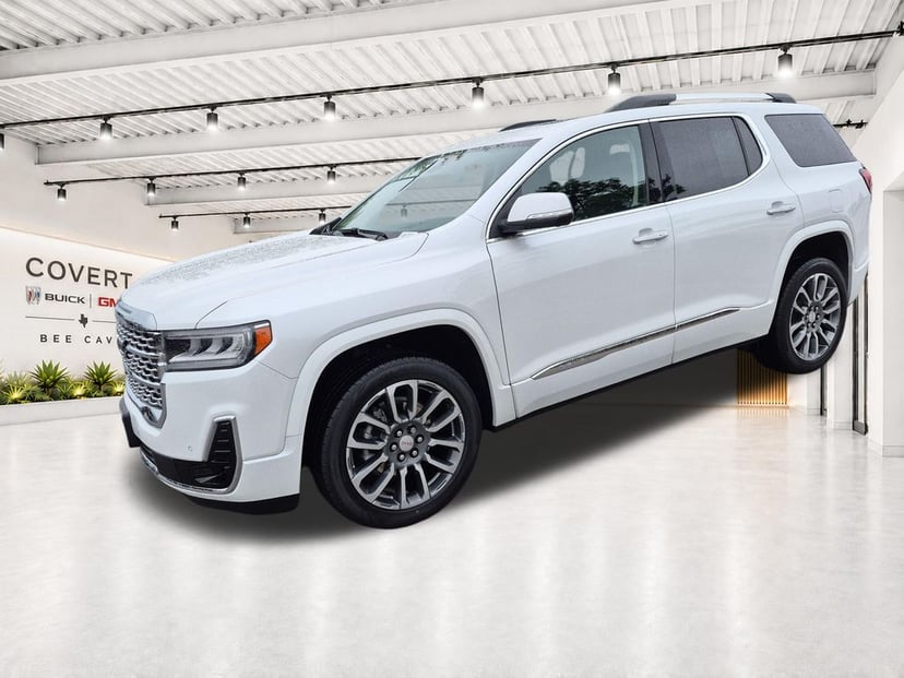 2022 GMC Acadia - Image 2