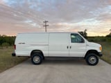 2003 Ford E-350 - Preview 4