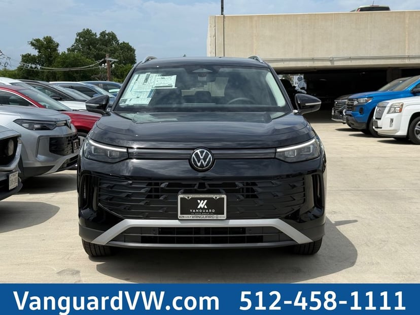 2026 Volkswagen Tiguan - Image 2