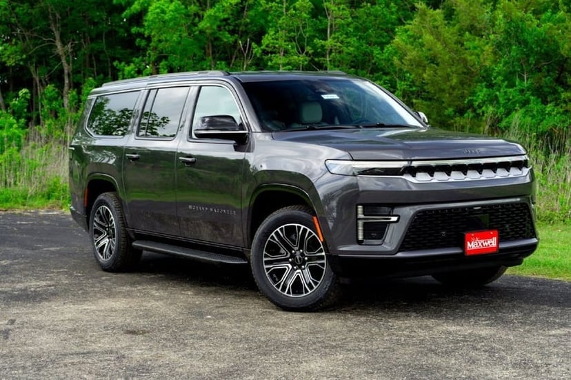 2026 Jeep Grand Wagoneer L - Image 2