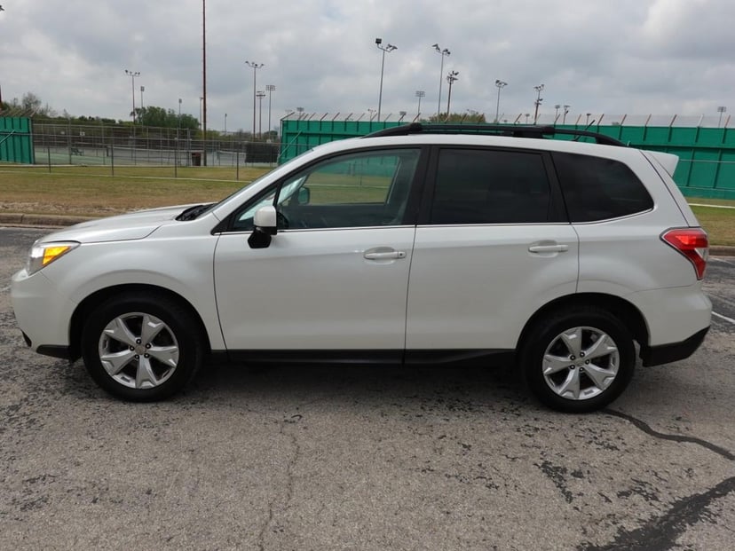 2014 Subaru Forester - Image 2