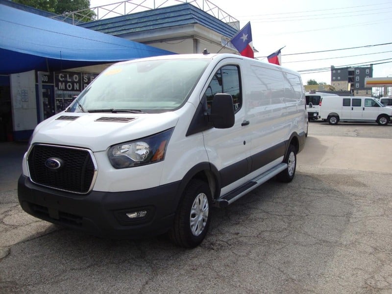 2025 Ford Transit - Image 1
