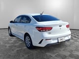 2021 Kia Rio - Preview 3