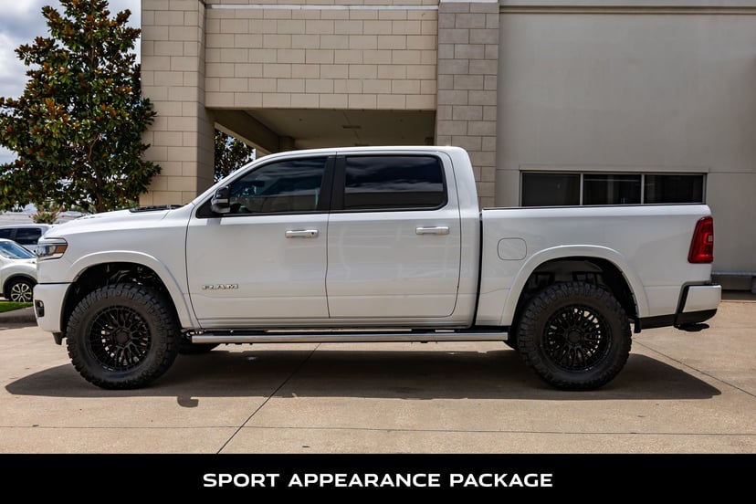 2025 Ram 1500 - Image 2
