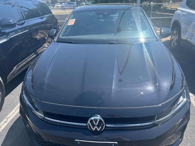 2025 Volkswagen Jetta - Image 1