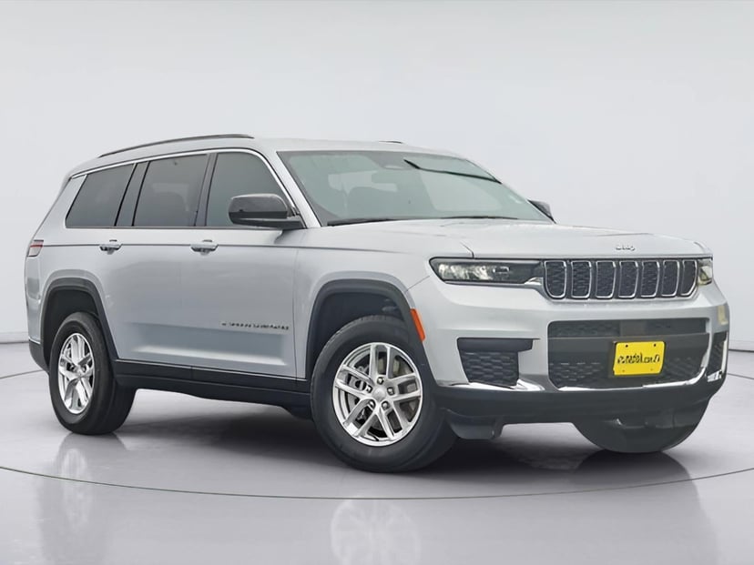 2025 Jeep Grand Cherokee L - Image 2