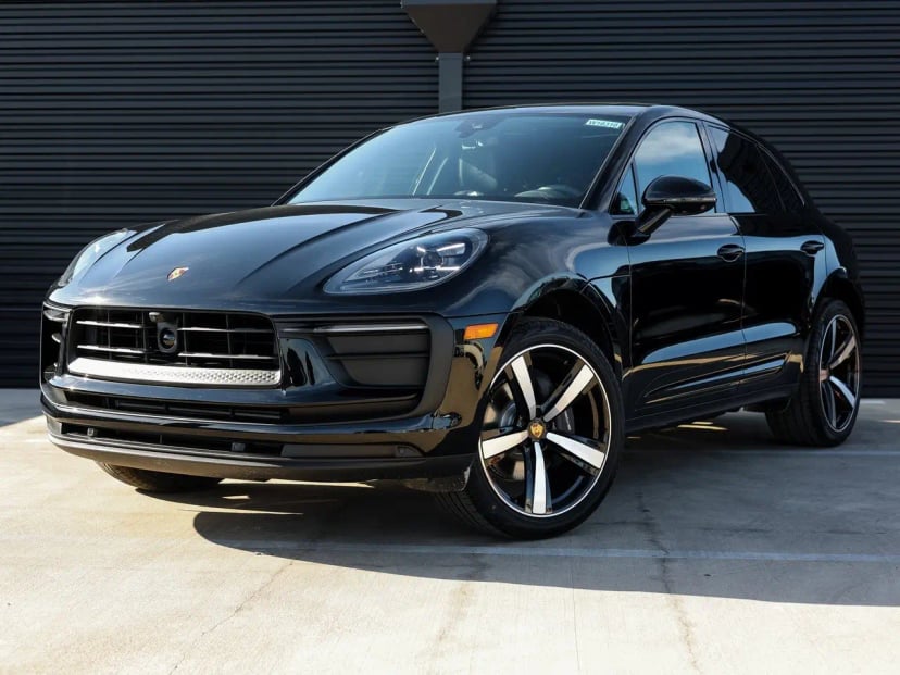 2026 Porsche Macan - Image 1