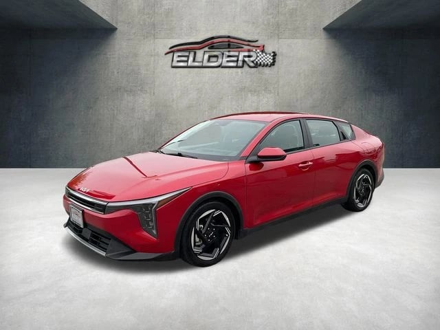 2025 Kia K4 - Image 1