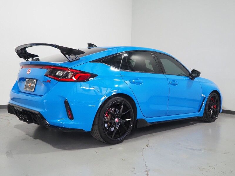 2024 Honda Civic Type R - Image 3