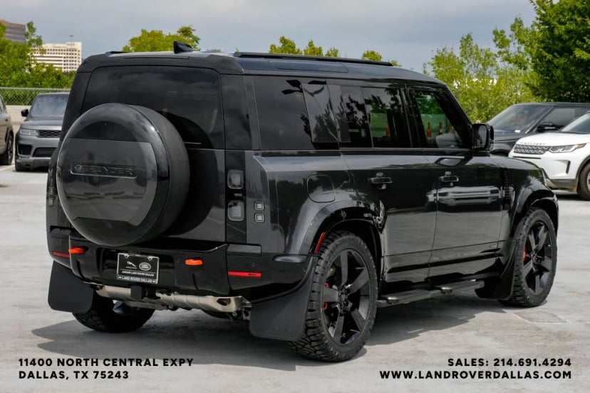 2026 Land Rover Defender - Image 3