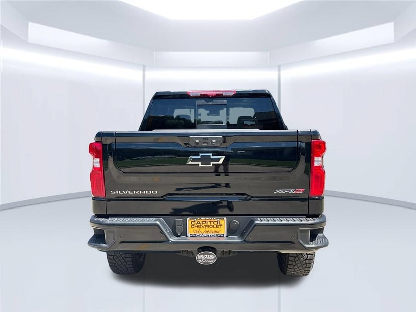 2026 Chevrolet Silverado 1500 - Image 3
