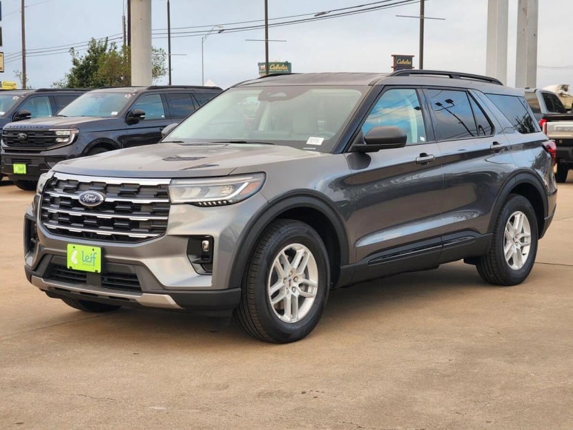 2026 Ford Explorer - Image 1