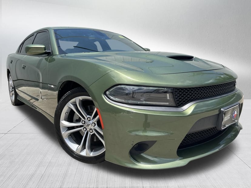 2022 Dodge Charger - Image 2