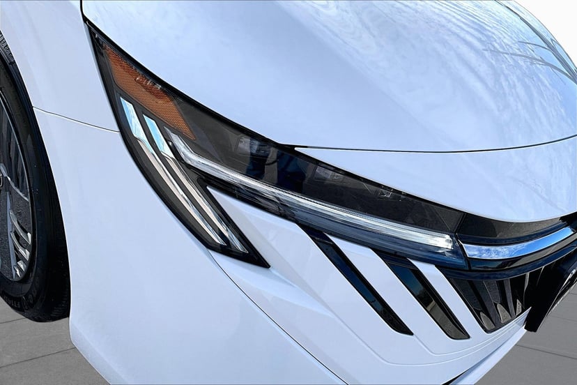 2027 Nissan Sentra - Image 1