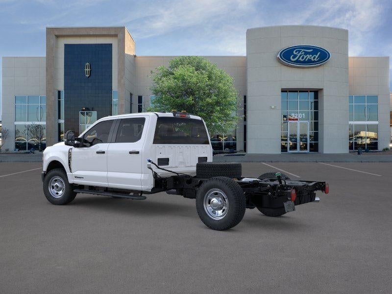 2026 Ford F-350 - Image 3