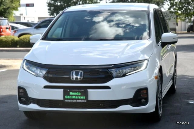 2026 Honda Odyssey - Image 1