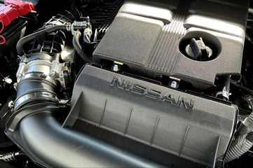 2026 Nissan Frontier - Image 2