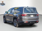 2024 Jeep Wagoneer - Preview 5