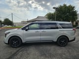 2027 Kia Carnival - Preview 4