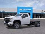 2025 Chevrolet Silverado 3500 HD - Preview 2