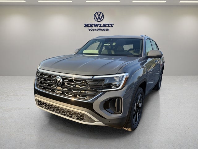 2026 Volkswagen Atlas Cross Sport - Image 1