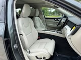 2026 Volvo XC60 - Preview 8
