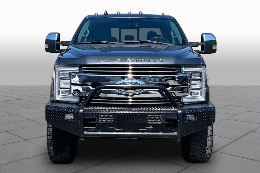 2019 Ford F-350 - Image 3